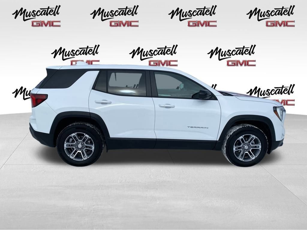 Used 2025 GMC Terrain Elevation w/ Technology Package II image 4