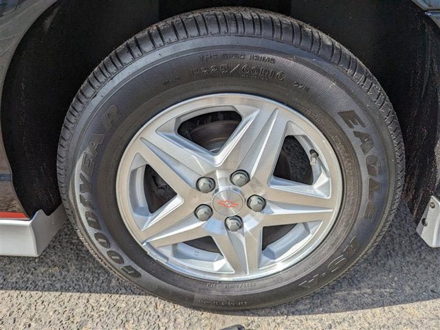 Used 2002 Chevrolet Monte Carlo SS w/ Preferred Equipment Group FWD image 50