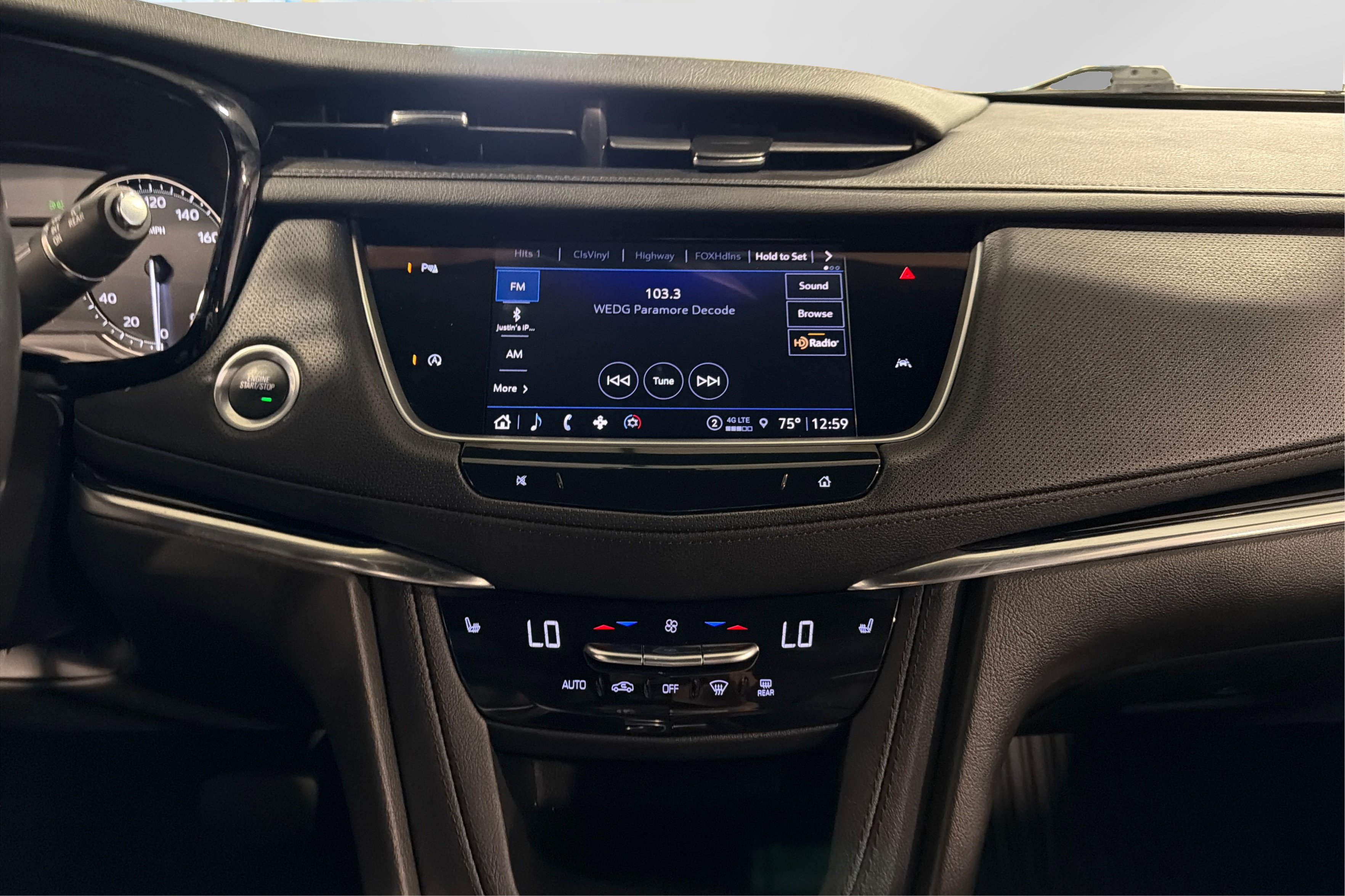 Used 2022 Cadillac XT6 Luxury AWD/4WD image 30
