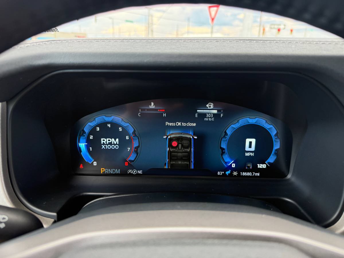Used 2025 Ford Bronco Outer Banks AWD/4WD image 14
