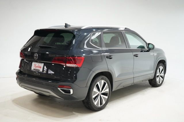 Used 2022 Volkswagen Taos SE image 8