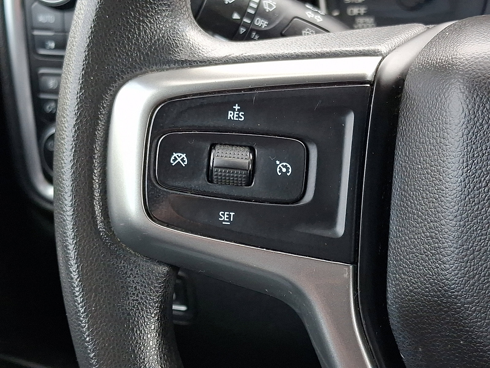 Used 2019 Chevrolet Silverado 1500 RST image 20
