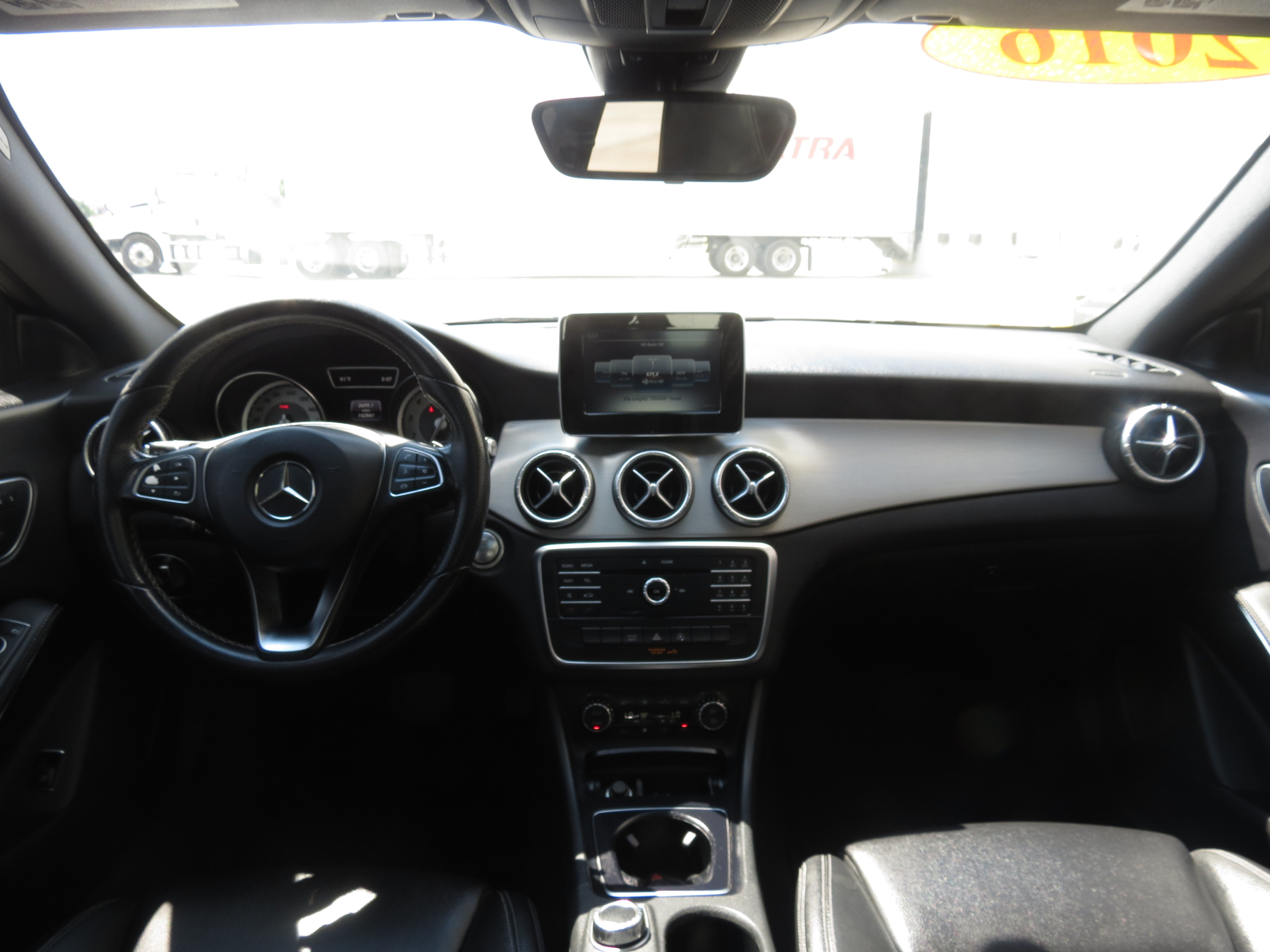 Used 2016 Mercedes-Benz CLA 250 image 11