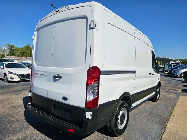 Used 2019 Ford Transit 150 130 Medium Roof w/ Interior Upgrade Package image 4