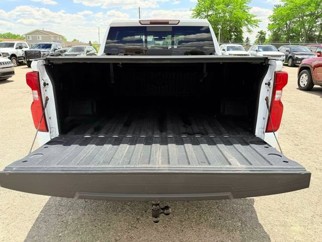 Used 2019 Chevrolet Silverado 1500 LTZ AWD/4WD image 12