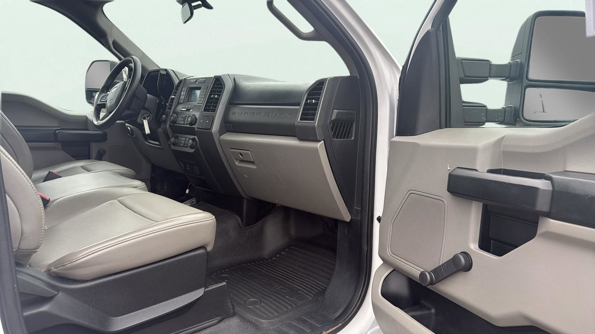 Used 2021 Ford F250 XL w/ Snow Plow Prep Package image 16