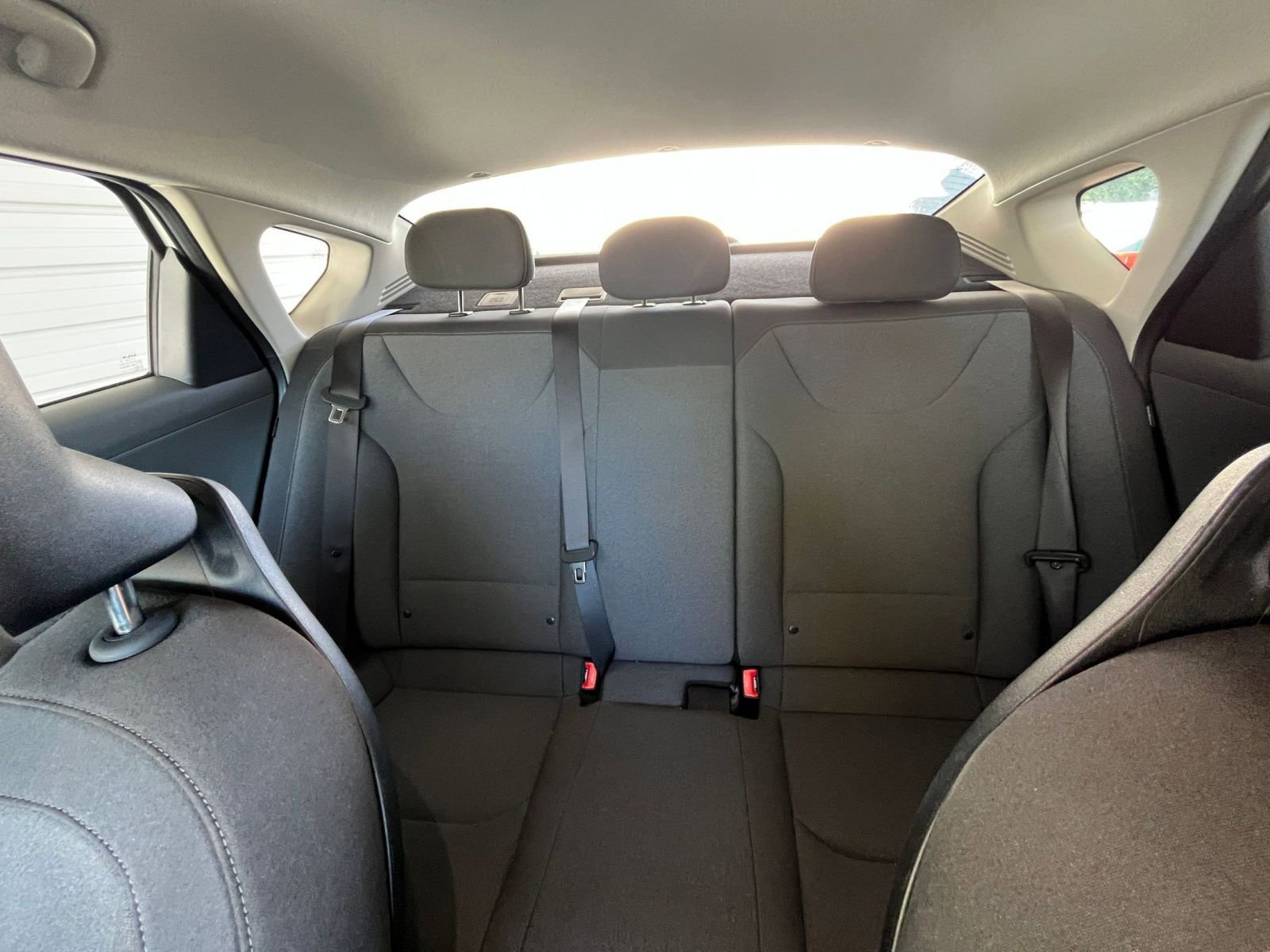 Used 2025 Kia K4 LXS image 34