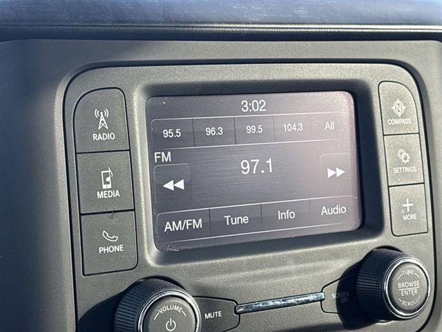 Used 2022 RAM 1500 Big Horn image 13