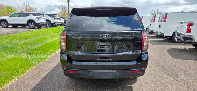 Certified 2023 Chevrolet Suburban Z71 w/ Luxury Package AWD/4WD image 6
