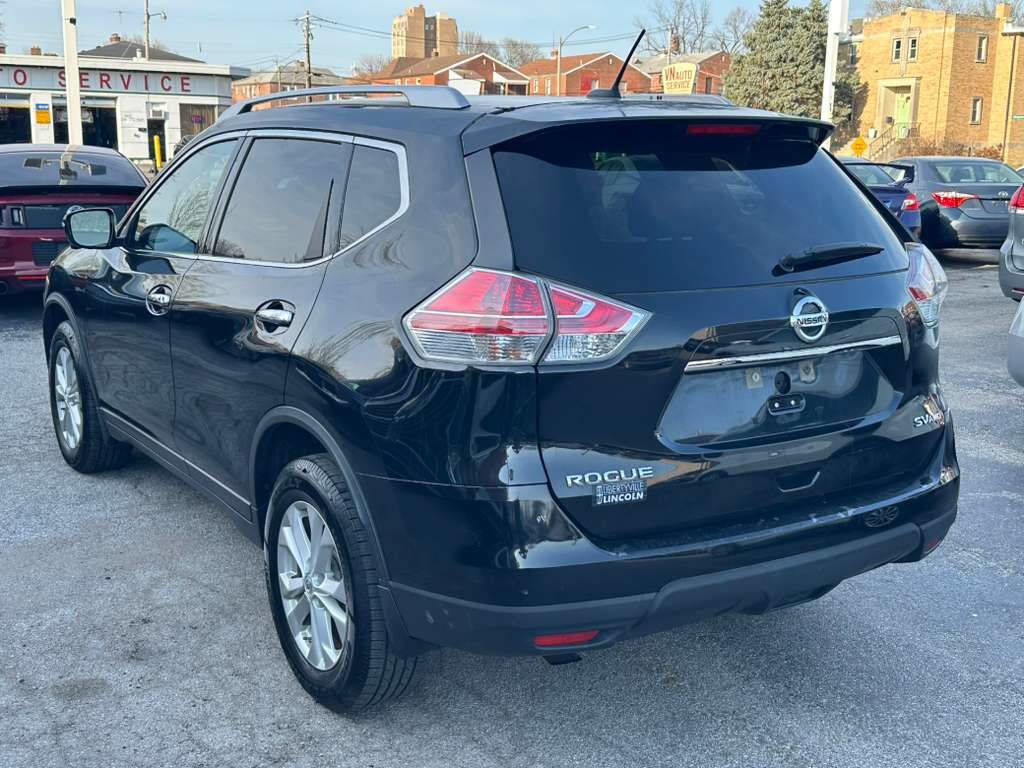 Used 2016 Nissan Rogue SV w/ SV Premium Package image 5