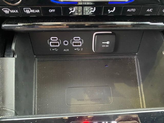 Used 2023 Jeep Grand Cherokee Limited w/ Luxury Tech Group II image 24