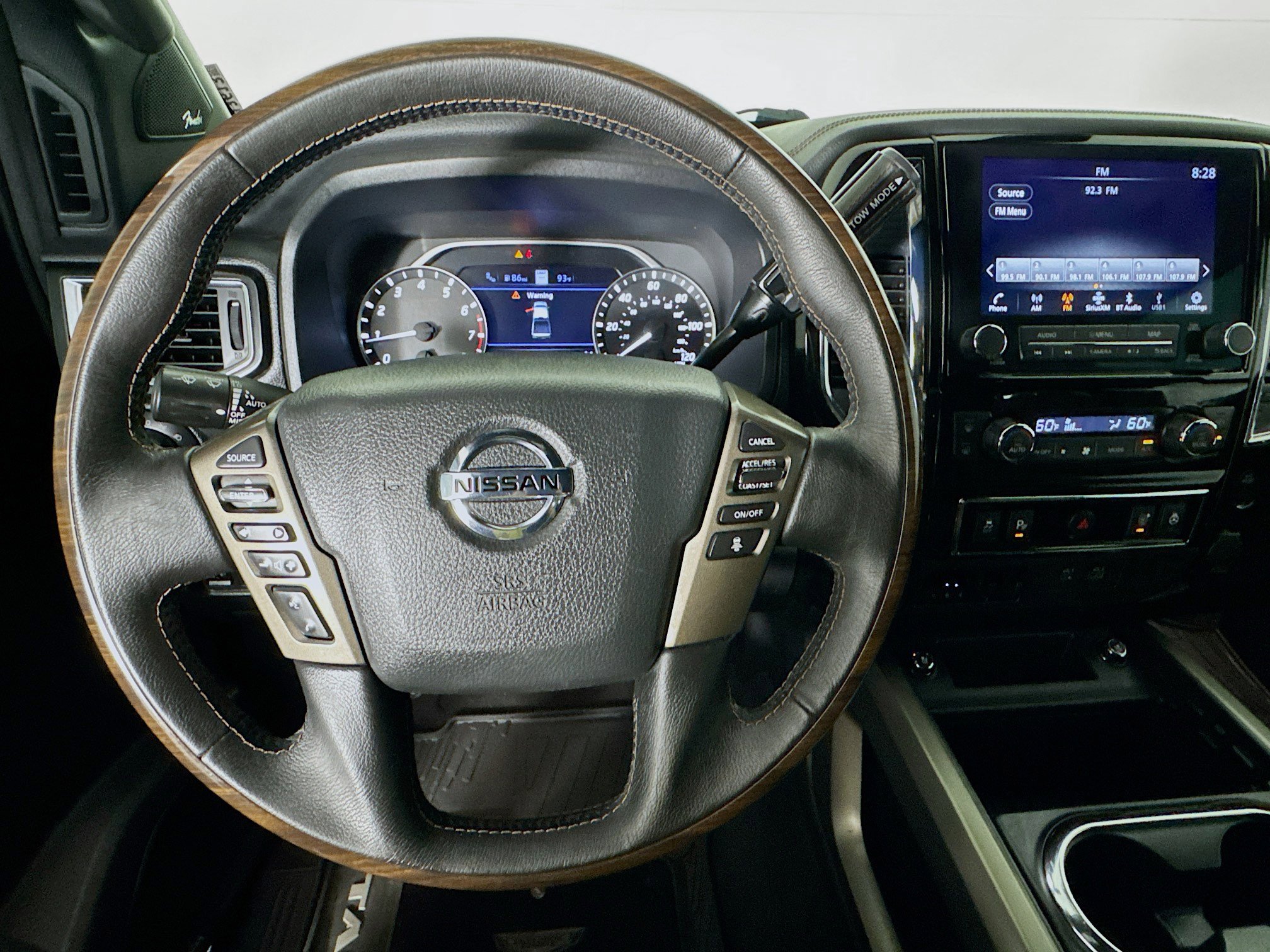 Used 2021 Nissan Titan Platinum Reserve w/ Moonroof Package AWD/4WD image 11