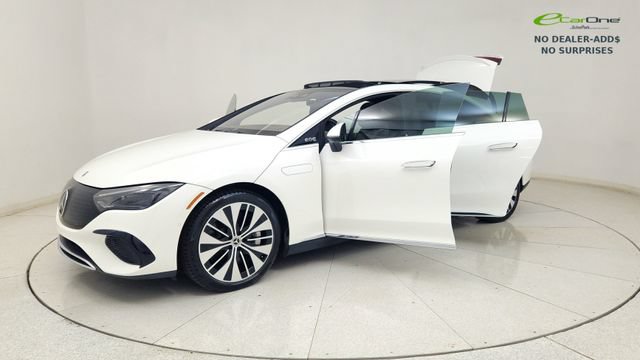 Used 2023 Mercedes-Benz EQE 500 4MATIC Sedan image 15
