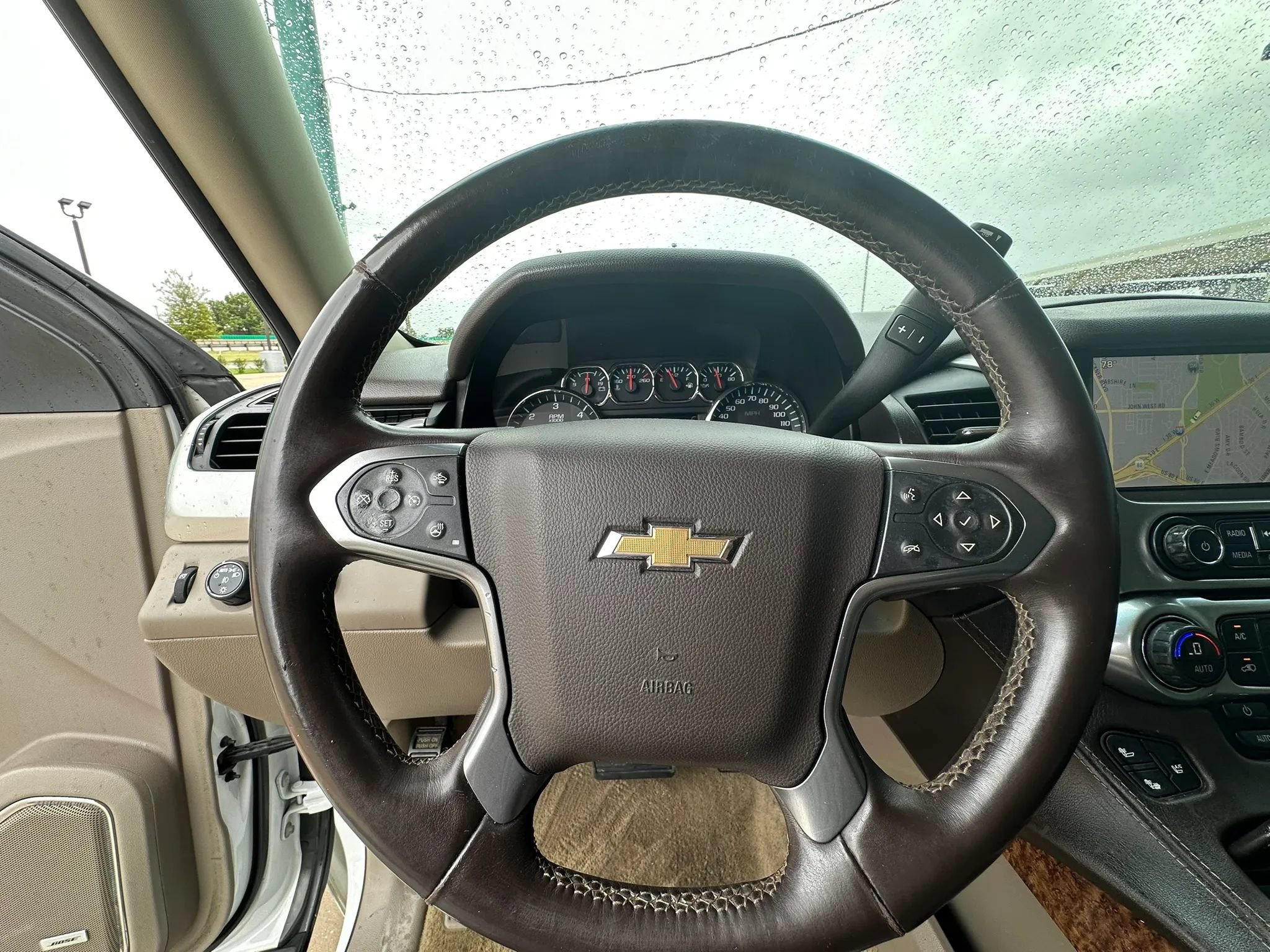 Used 2015 Chevrolet Tahoe LTZ AWD/4WD image 25