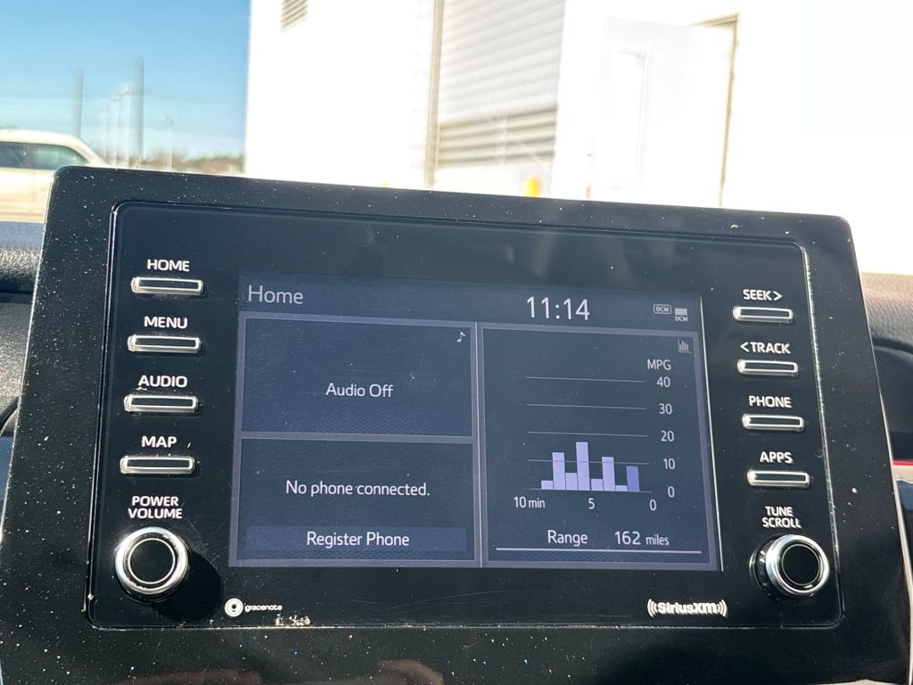 Used 2021 Toyota Camry SE image 10