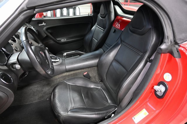 Used 2007 Pontiac Solstice Convertible w/ Premium Package image 13