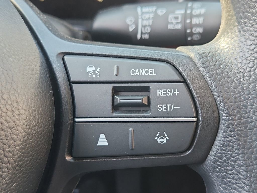 Used 2025 Honda CR-V LX image 27