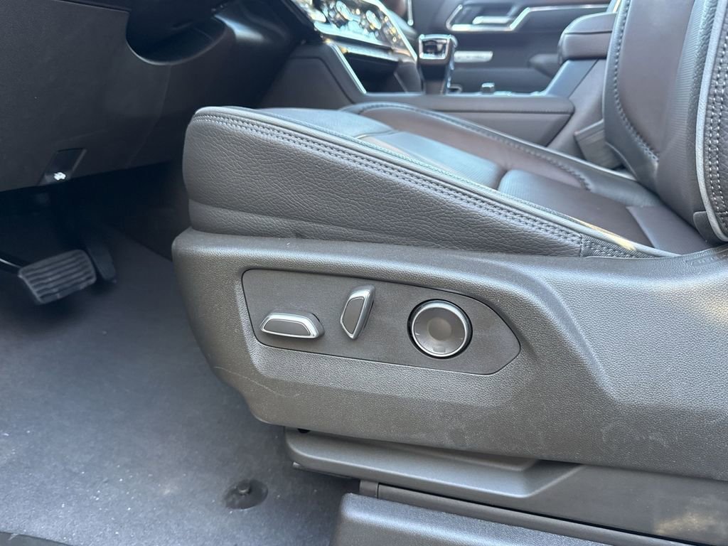 New 2026 GMC Sierra 1500 Denali w/ Denali Reserve Package image 14