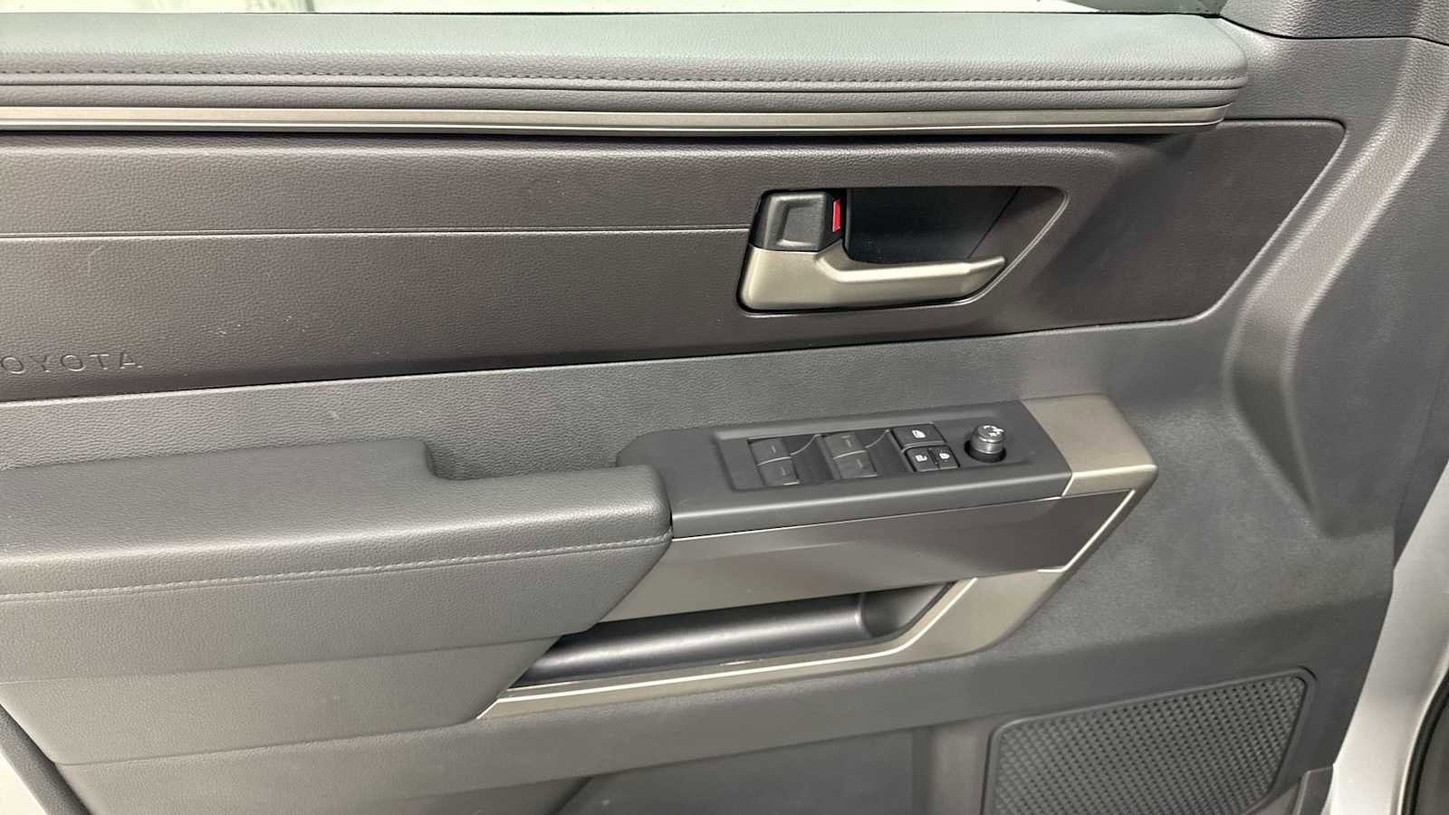 New 2025 Toyota Tundra SR5 image 15