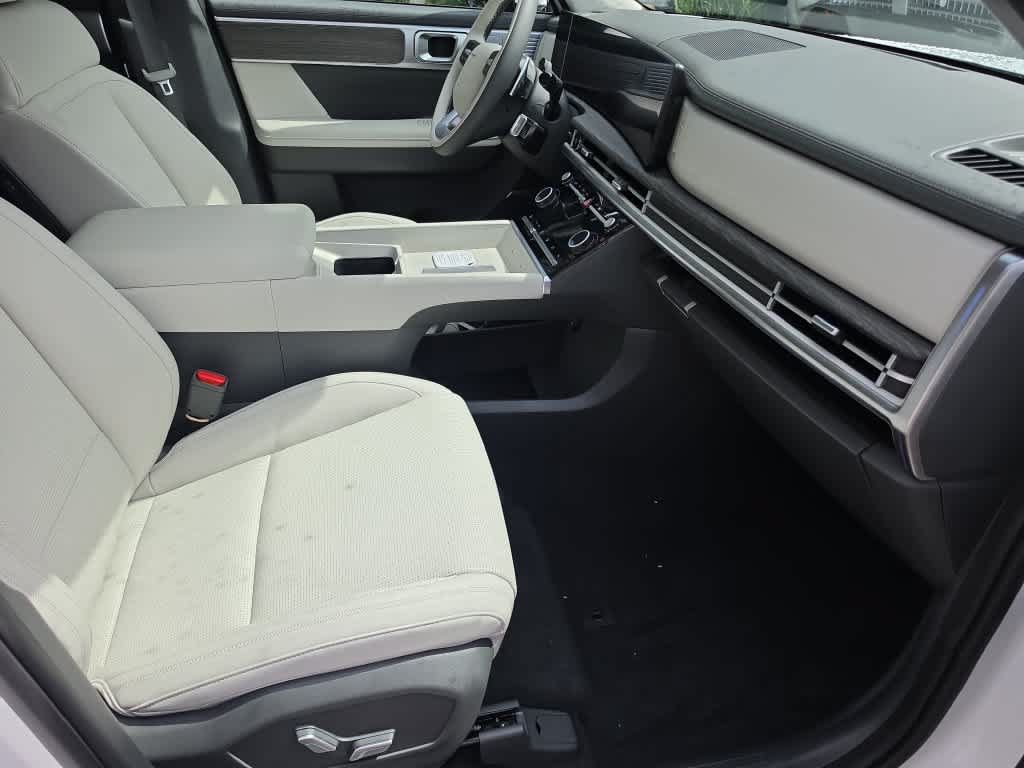 New 2027 Hyundai Santa Fe Calligraphy FWD image 23