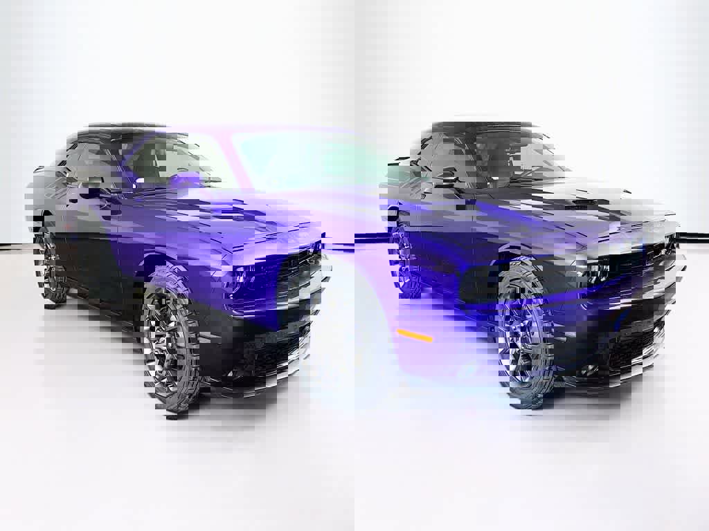 Used 2018 Dodge Challenger GT w/ Driver Convenience Group image 22