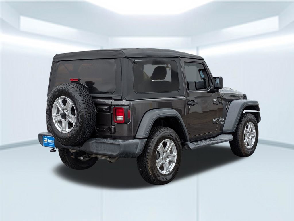 Used 2018 Jeep Wrangler Sport AWD/4WD image 6