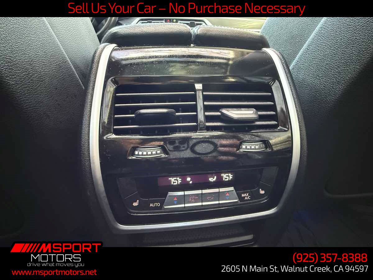 Used 2020 BMW X7 xDrive40i w/ Premium Package AWD/4WD image 35