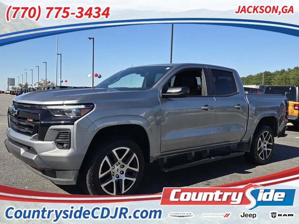 Used 2023 Chevrolet Colorado Z71 w/ Z71 Convenience Package 2