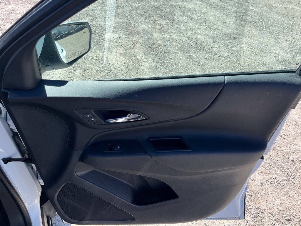 Used 2022 Chevrolet Equinox LT FWD image 32