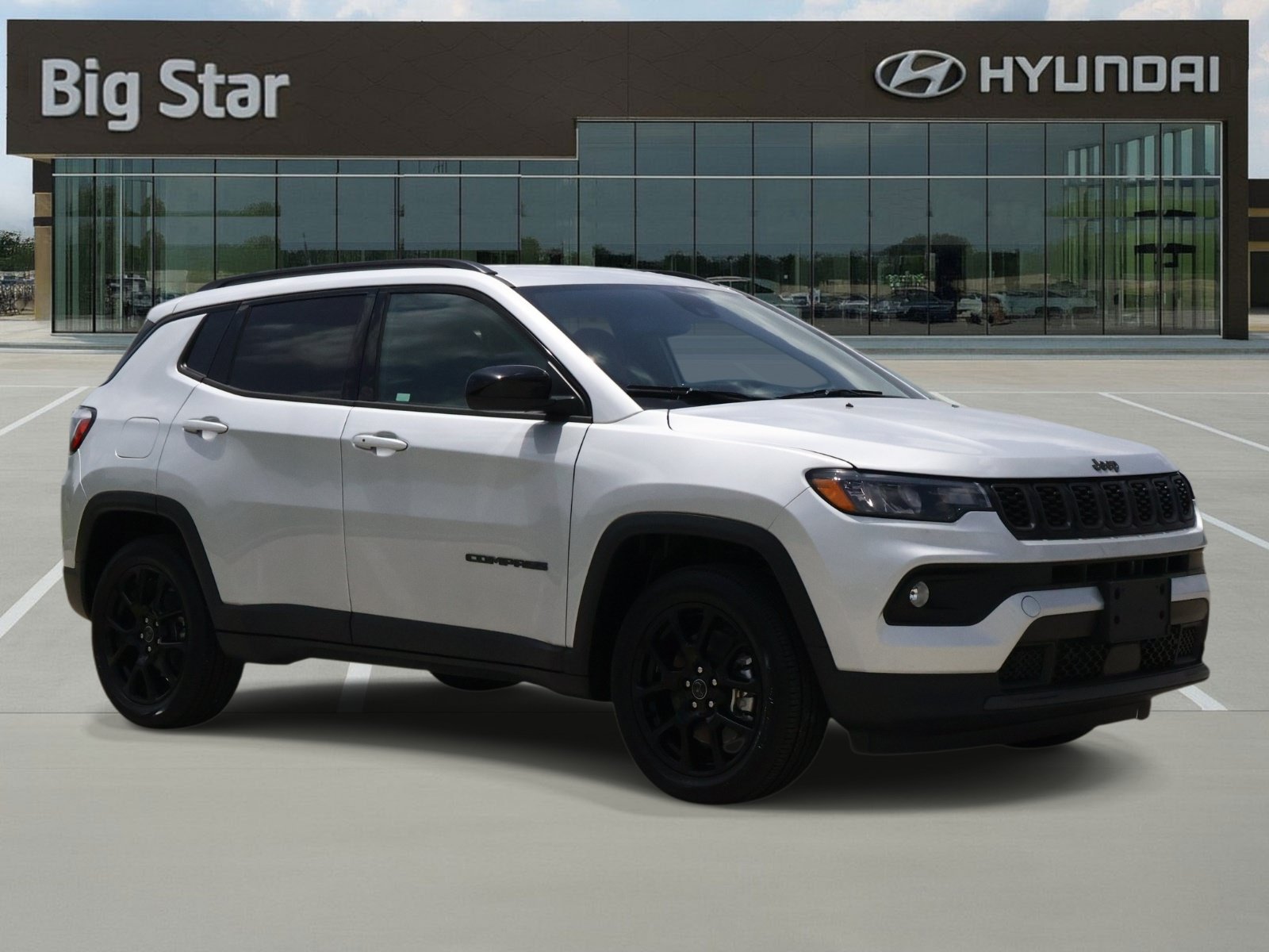Used 2026 Jeep Compass Latitude AWD/4WD image 6