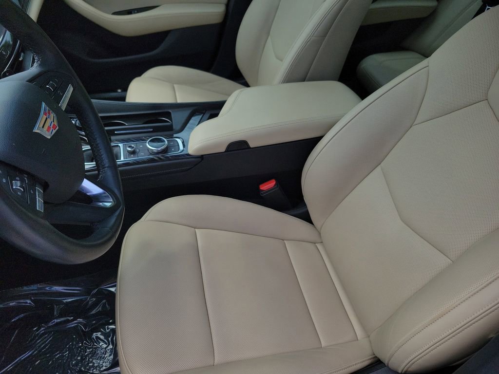 Used 2023 Cadillac CT5 Premium Luxury RWD image 18