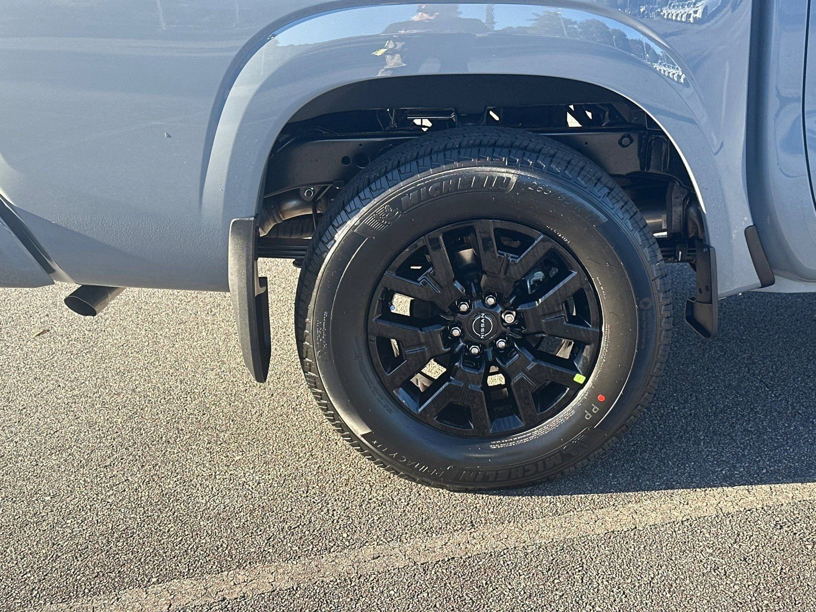 New 2026 Nissan Frontier SV w/ SV Convenience Package AWD/4WD image 17