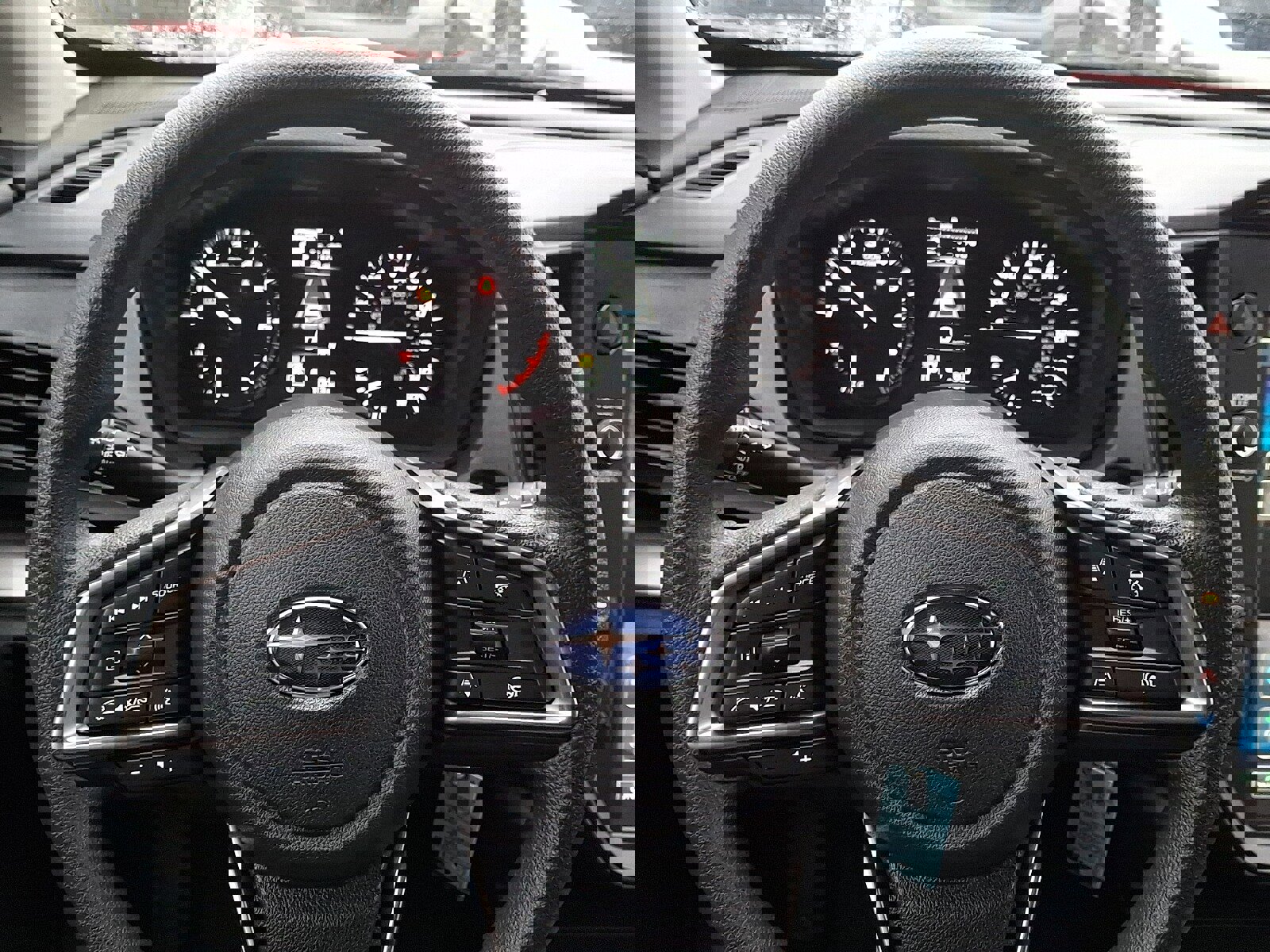 Certified 2025 Subaru Impreza 2.0i image 18