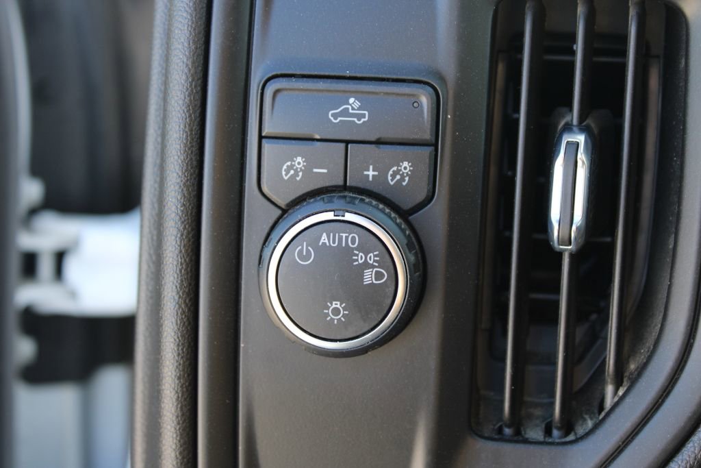 Used 2024 Chevrolet Silverado 2500 W/T w/ WT Convenience Package image 27