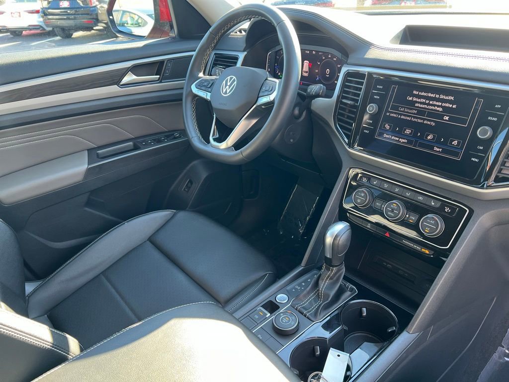 Used 2023 Volkswagen Atlas SE AWD/4WD image 38