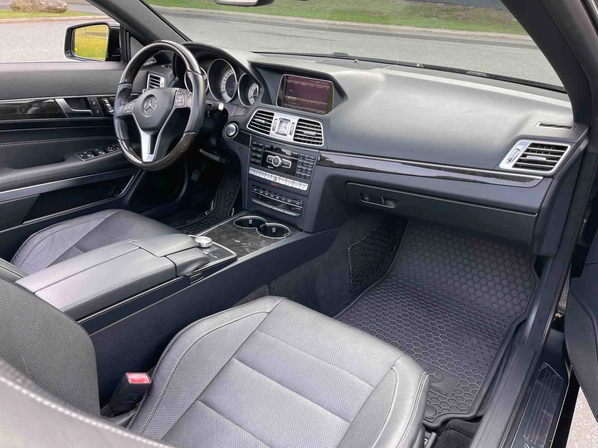 Used 2014 Mercedes-Benz E 350 Cabriolet image 23