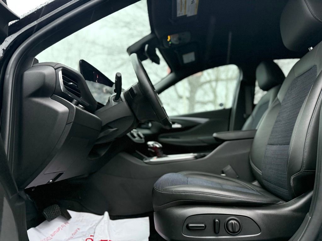 Used 2024 Buick Envista Preferred w/ Convenience I Package image 12