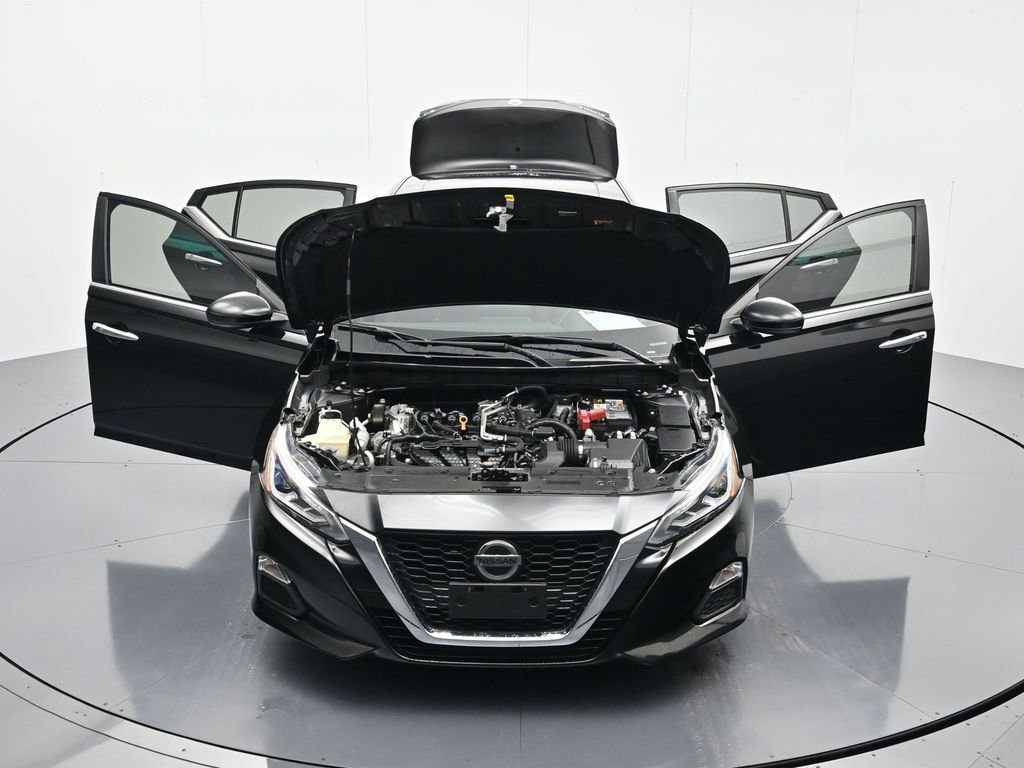 Certified 2022 Nissan Altima 2.5 SV w/ SV Premium Package FWD image 43
