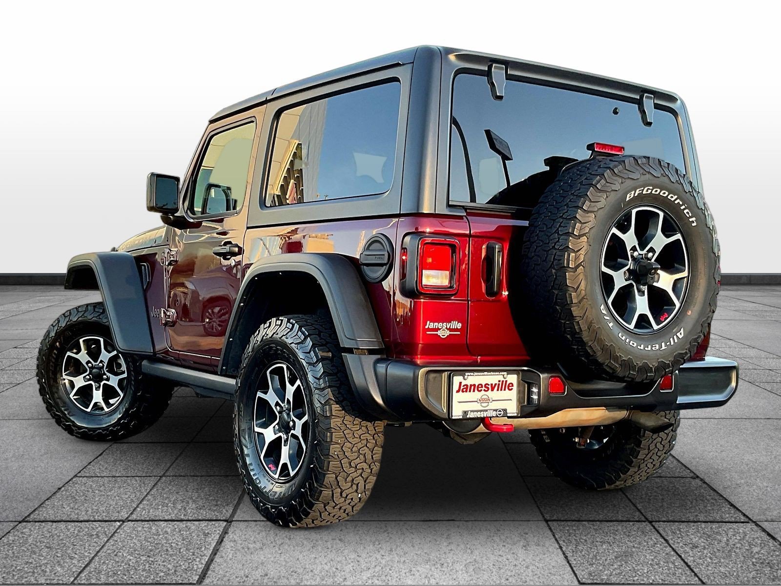 Used 2021 Jeep Wrangler Rubicon w/ Cold Weather Group AWD/4WD image 5