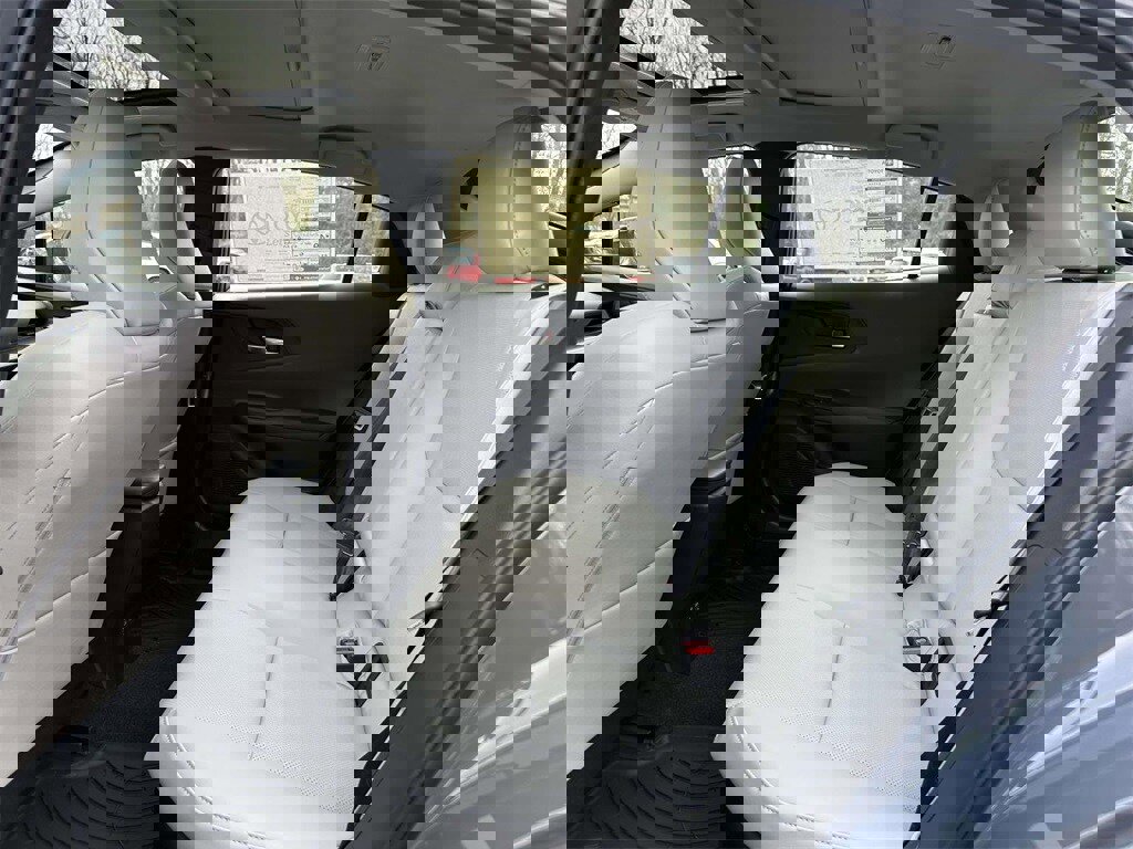 New 2026 Toyota Prius XLE image 16