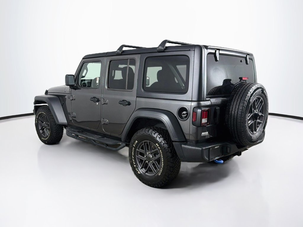 Used 2024 Jeep Wrangler Unlimited Sport AWD/4WD image 7
