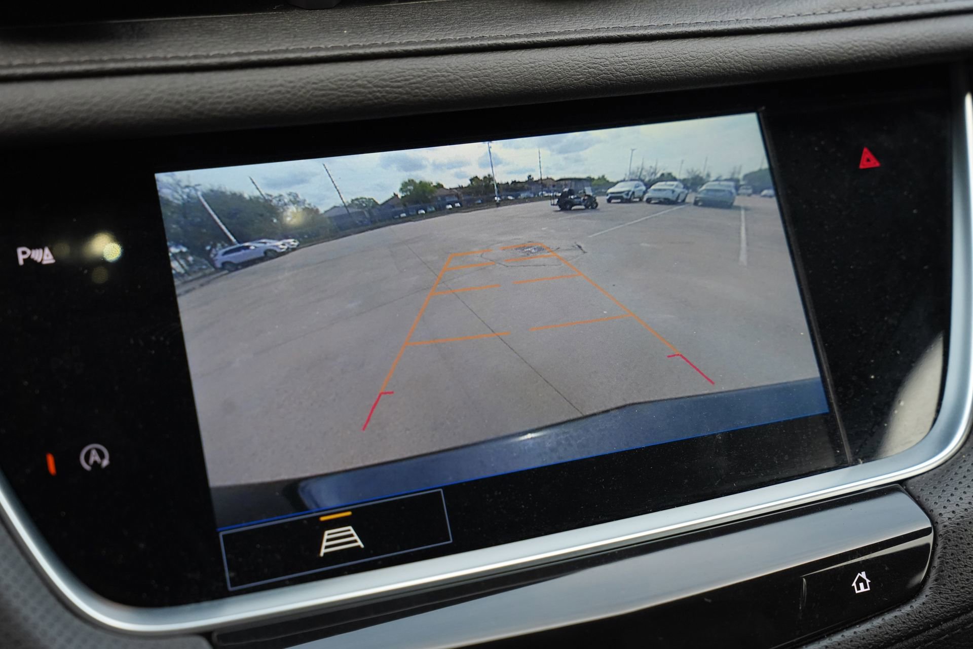 Certified 2024 Cadillac XT5 Luxury image 13