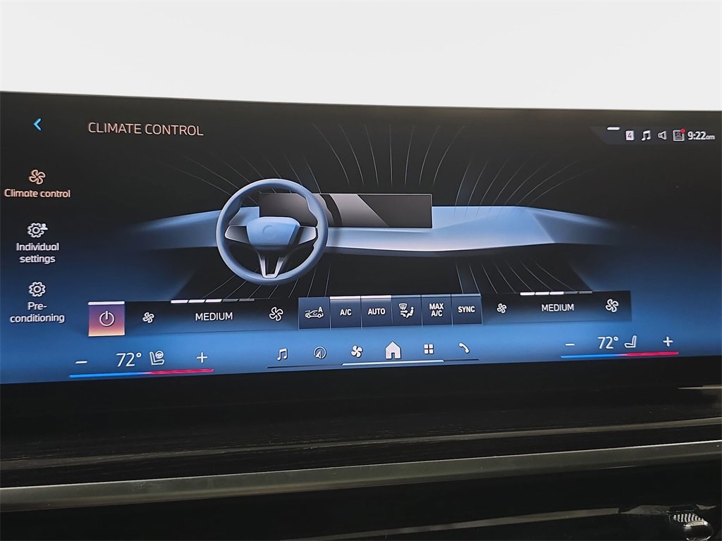 Used 2026 BMW X7 xDrive40i w/ M Sport Package image 23