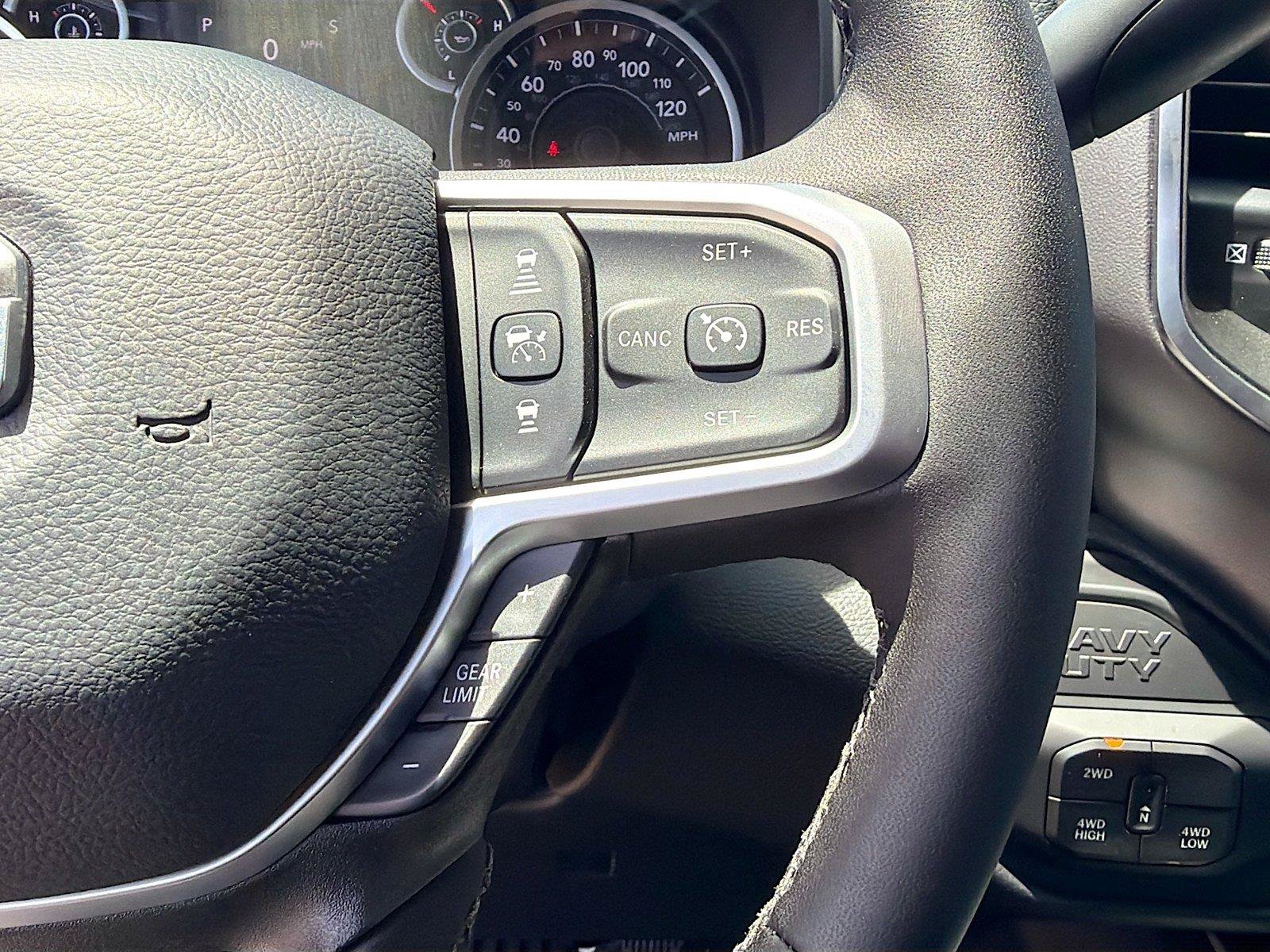 New 2026 RAM 2500 Big Horn AWD/4WD image 36