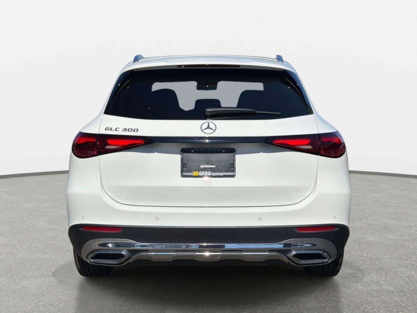 Used 2025 Mercedes-Benz GLC 300 image 4