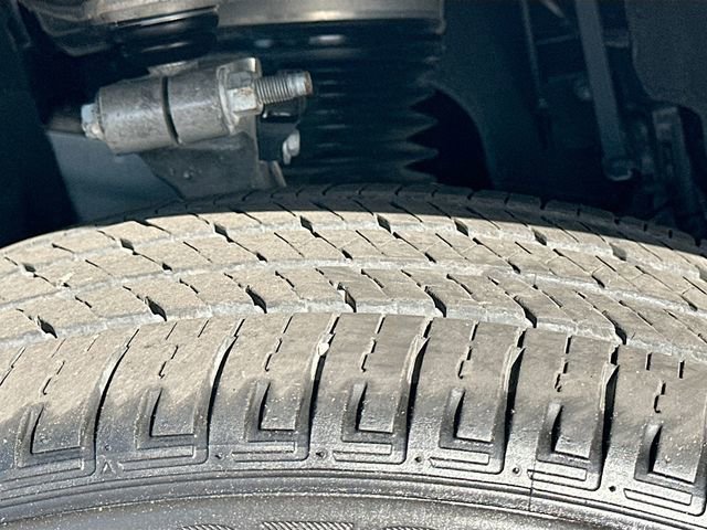 Used 2024 Jeep Grand Cherokee Overland w/ Trailer Tow Package image 35