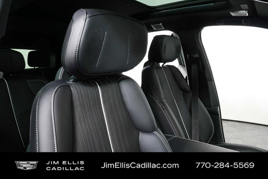 Certified 2026 Cadillac Vistiq Luxury AWD/4WD image 22