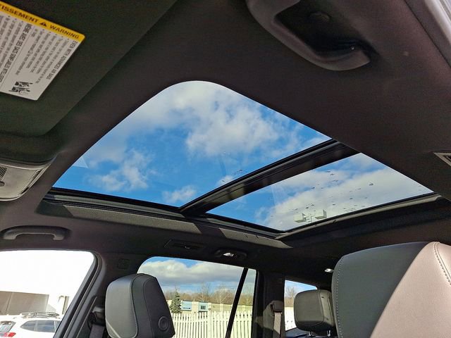 Certified 2025 Cadillac XT6 Premium Luxury image 18