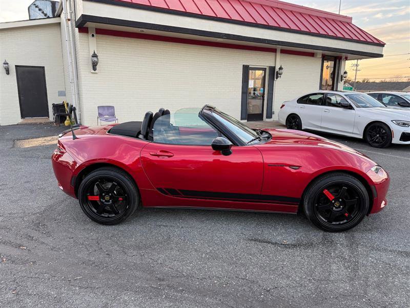 Used 2016 MAZDA MX-5 Miata Club image 14