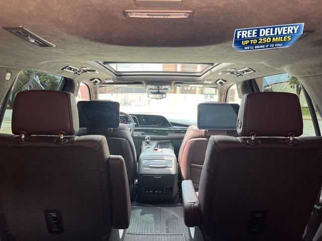 Used 2023 Cadillac Escalade V AWD/4WD image 51